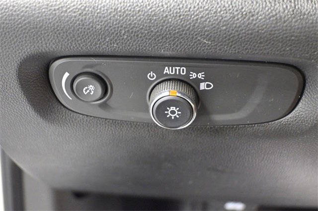 Certified 2023 Chevrolet Traverse LT image 18