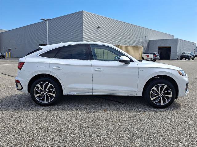 Certified 2023 Audi Q5 2.0T Premium w/ Convenience Package image 7