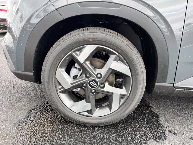 New 2026 Hyundai Venue SEL FWD image 7