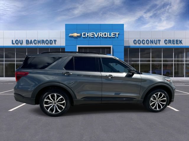 Used 2020 Ford Explorer ST w/ Premium Technology Package AWD/4WD image 9