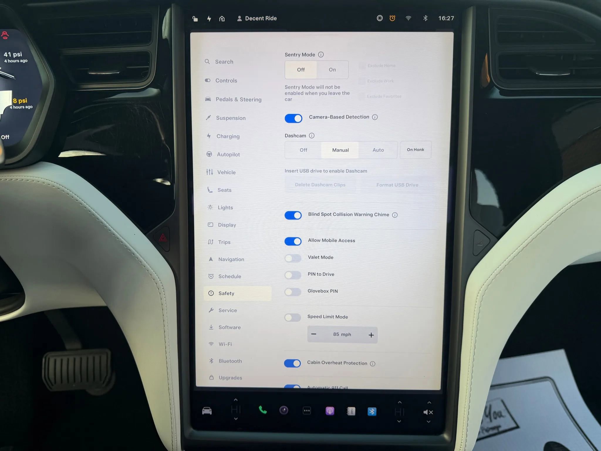 Used 2018 Tesla Model X 100D image 31