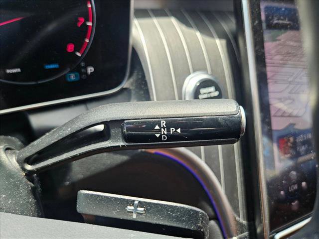 Used 2023 Mercedes-Benz GLC 300 image 8