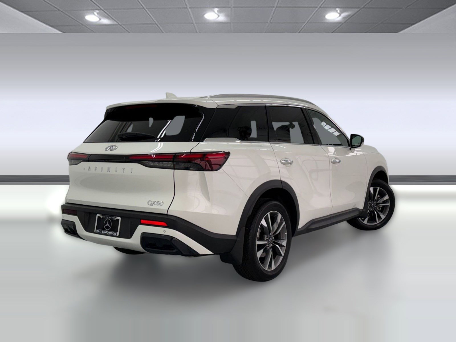 Used 2025 INFINITI QX60 Luxe FWD image 8