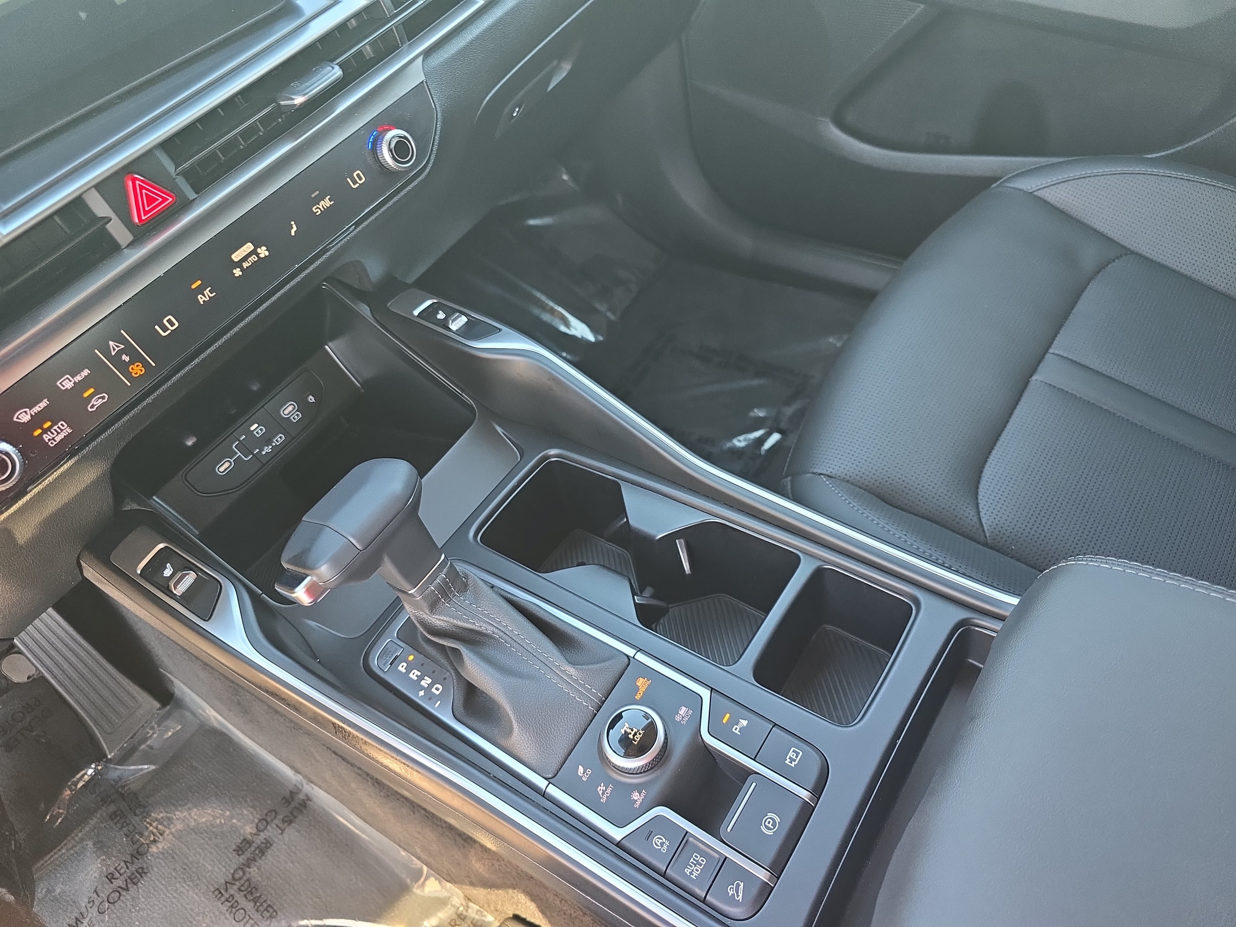 Used 2025 Kia Sorento S AWD/4WD image 22