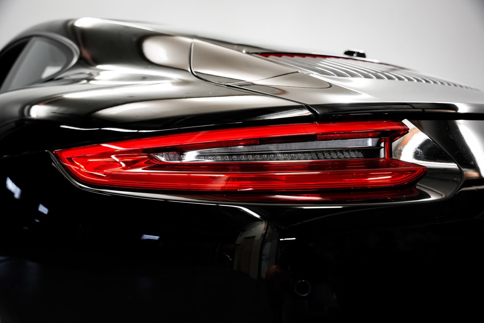Used 2019 Porsche 911 Carrera T RWD image 33