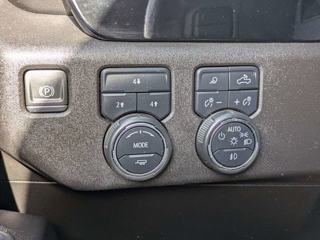 Used 2024 Chevrolet Silverado 2500 LT w/ Convenience Package image 24