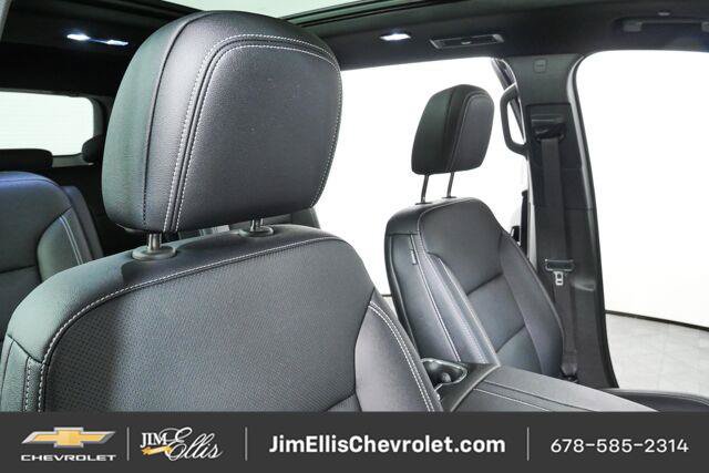 Used 2026 Chevrolet Traverse LT w/ Sun and Wheel Package FWD image 21