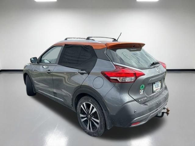 Used 2020 Nissan Kicks SR w/ Exterior Package image 4