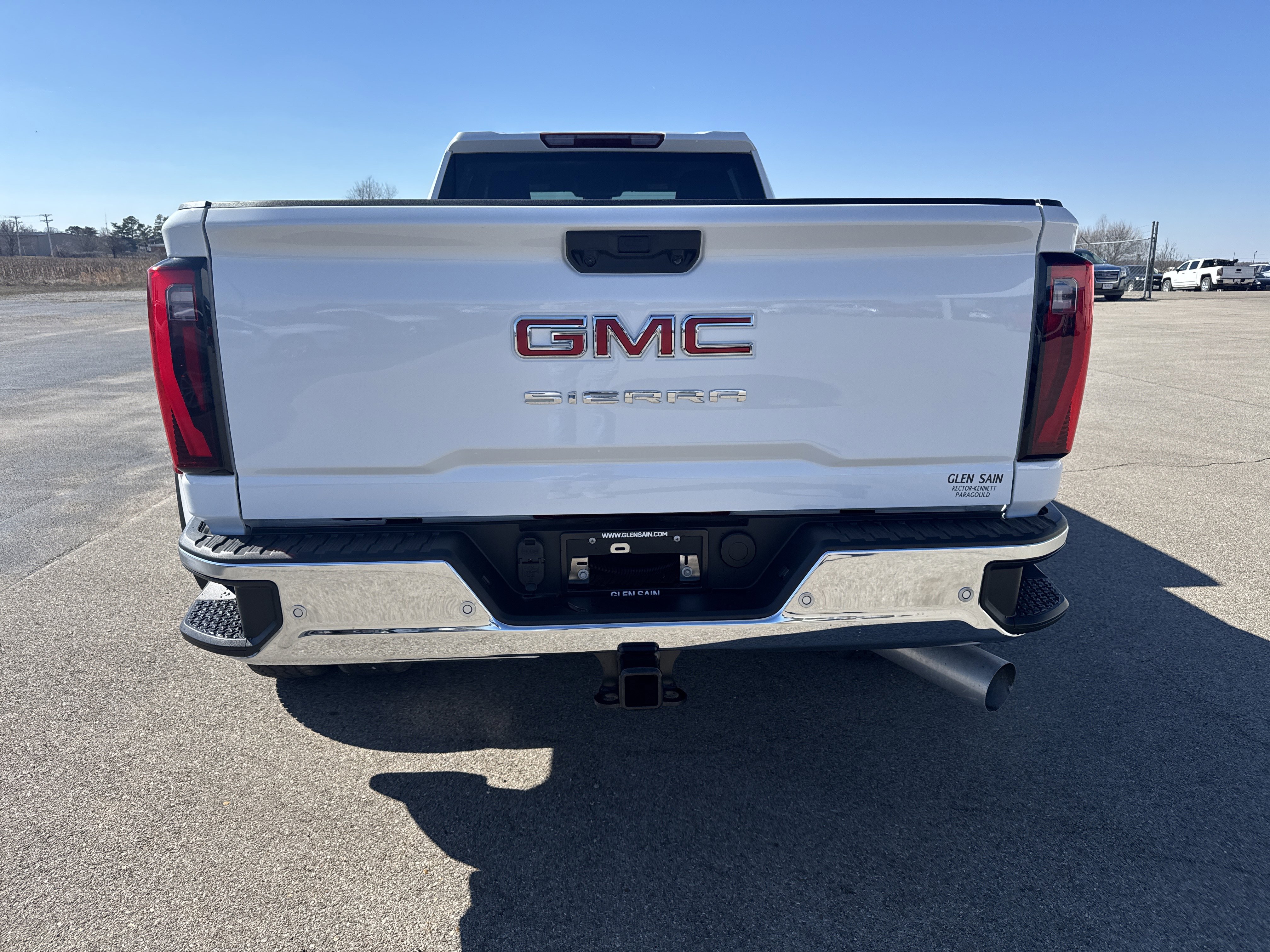 Used 2024 GMC Sierra 3500 Pro image 4