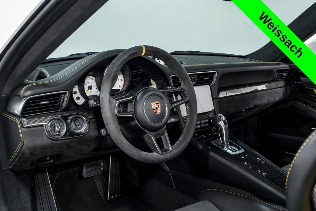 Used 2018 Porsche 911 GT2 RS RWD image 12