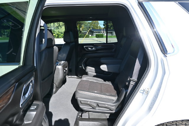 Used 2022 Chevrolet Tahoe High Country AWD/4WD image 25