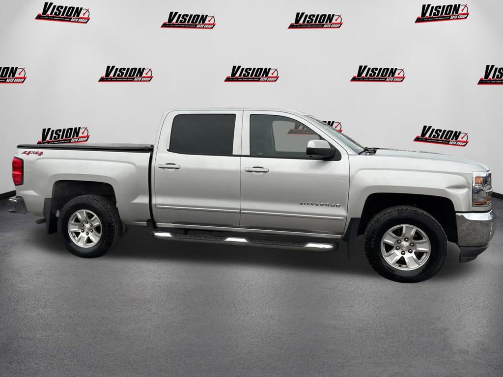 Used 2018 Chevrolet Silverado 1500 LT w/ All Star Edition image 4