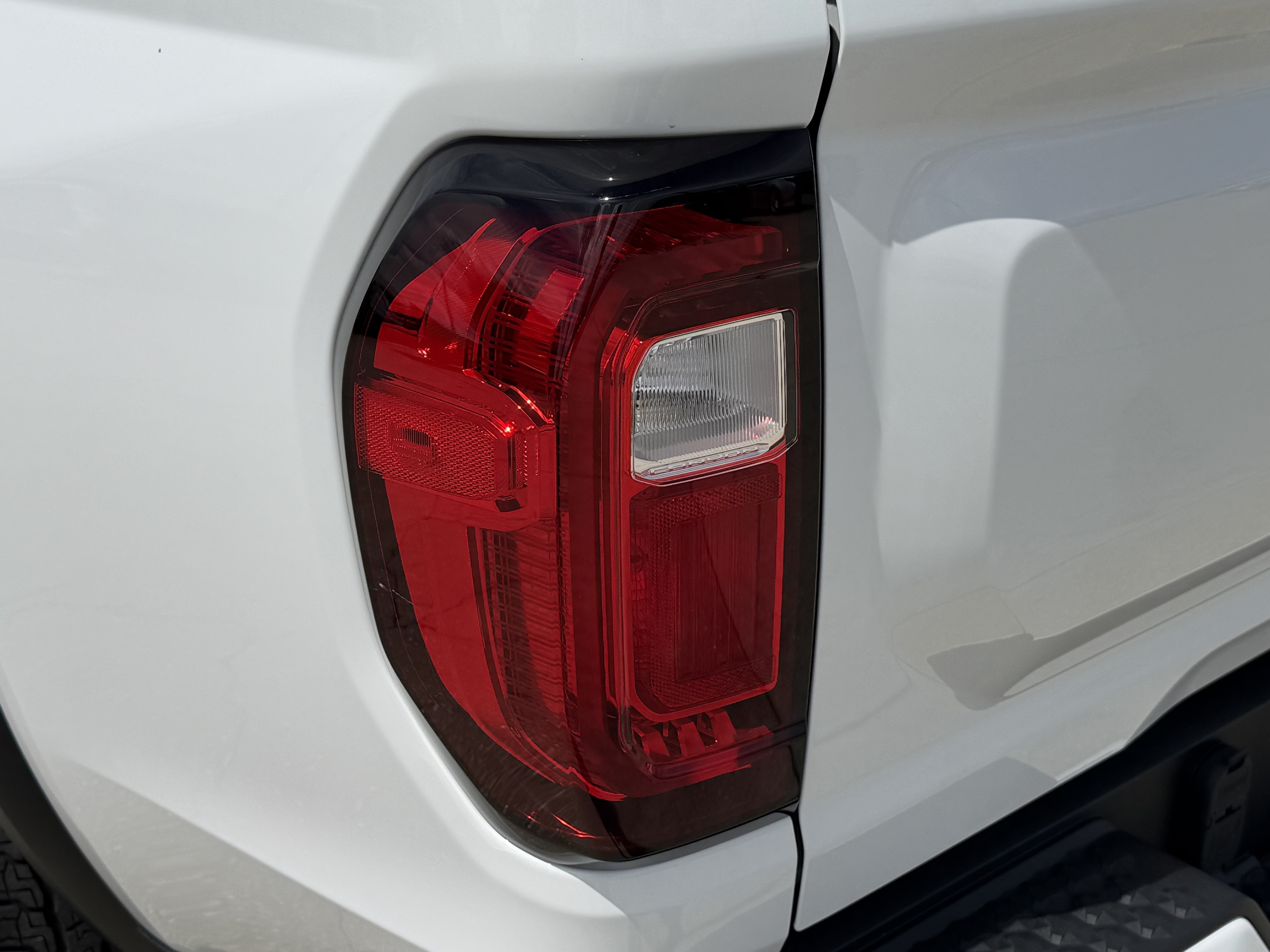 Used 2025 GMC Canyon Elevation w/ Convenience Package RWD image 10