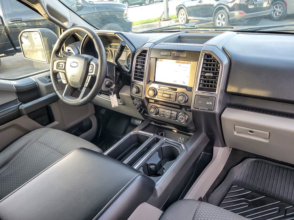 Used 2016 Ford F150 XLT w/ Equipment Group 302A Luxury image 17