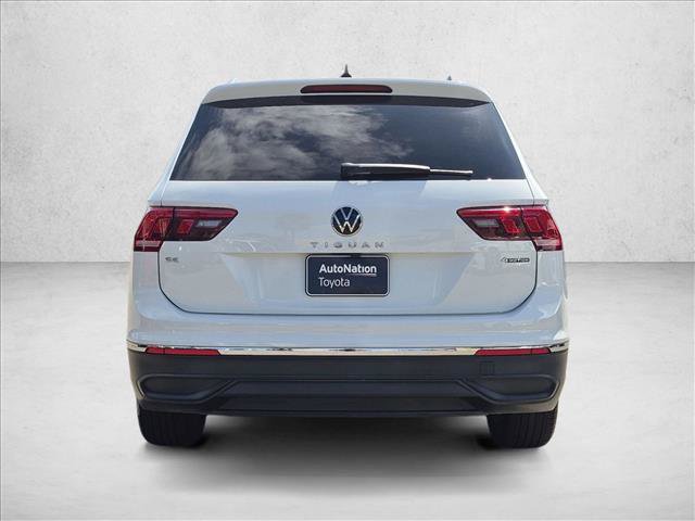 Used 2024 Volkswagen Tiguan SE AWD/4WD image 7