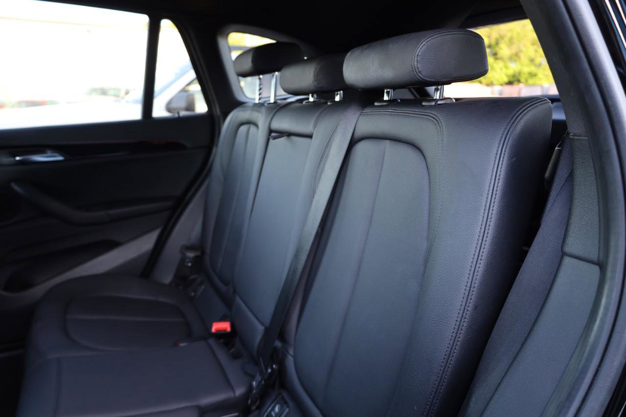 Used 2018 BMW X1 sDrive28i w/ Convenience Package image 13