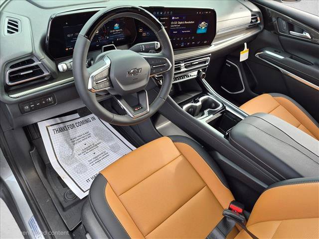 New 2027 Chevrolet Traverse Z71 w/ Enhanced Driving Package AWD/4WD image 3
