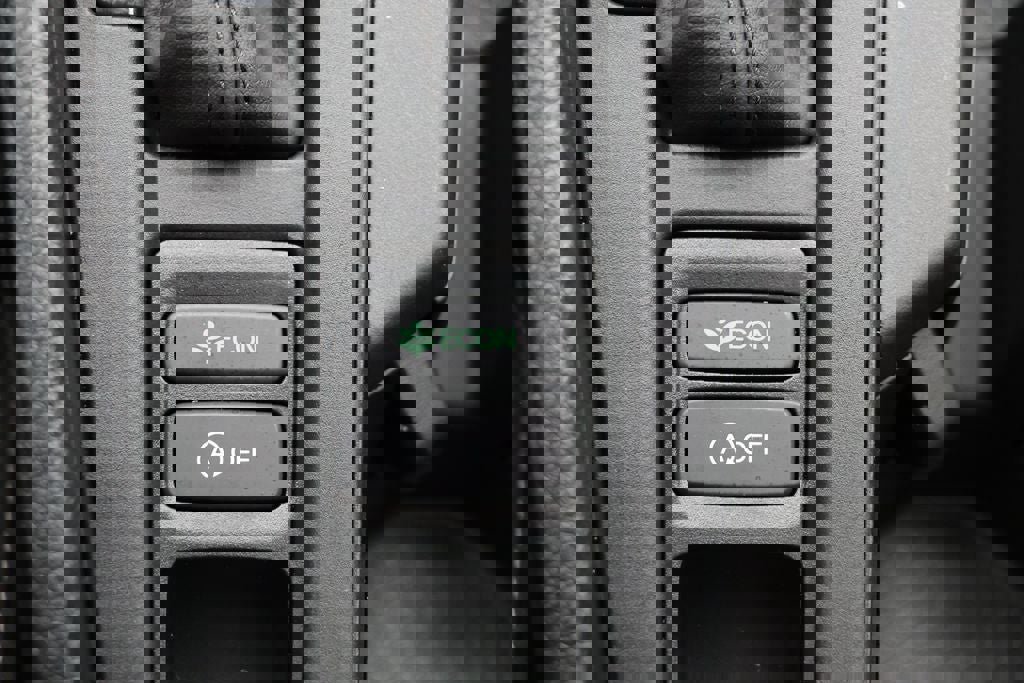 Used 2024 Honda Accord EX image 27