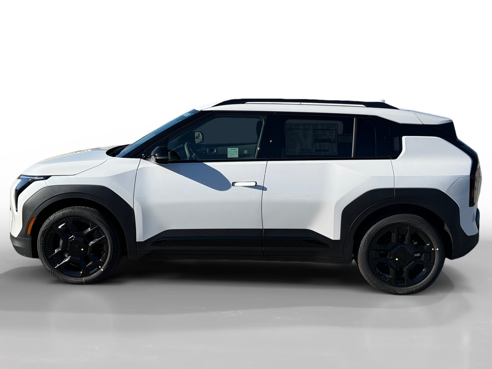 New 2027 Kia EV3 Wind FWD image 2