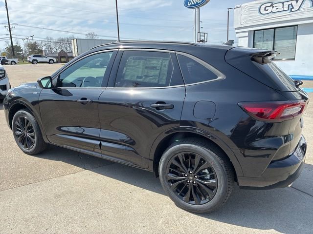 New 2026 Ford Escape ST-Line Elite w/ Equipment Group 501A image 3