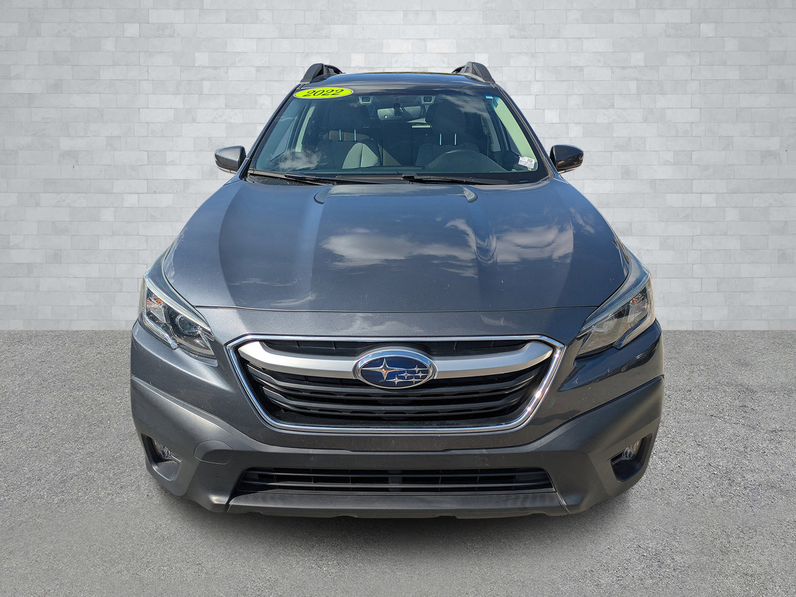Used 2022 Subaru Outback Premium image 3