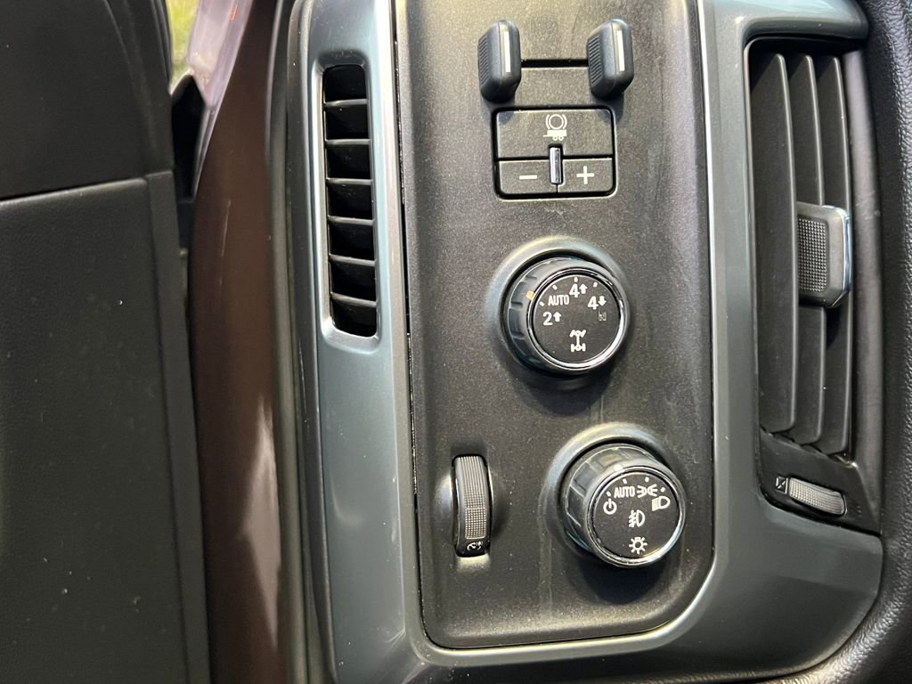 Used 2016 Chevrolet Silverado 1500 LT w/ All Star Edition image 18