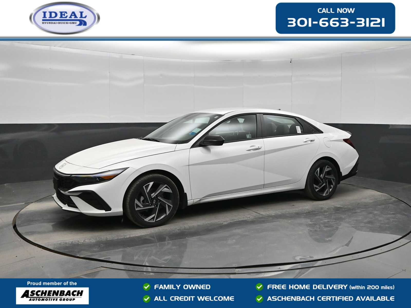 Used 2025 Hyundai Elantra SEL FWD image 1