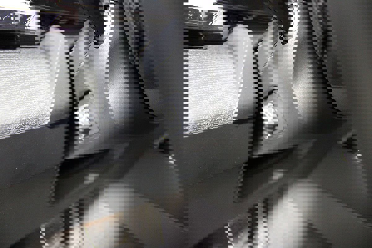 Used 2025 BMW i5 eDrive40i w/ M Sport Package image 37