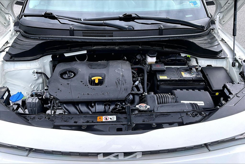 Used 2023 Kia Soul LX w/ Option Group 015 FWD image 30