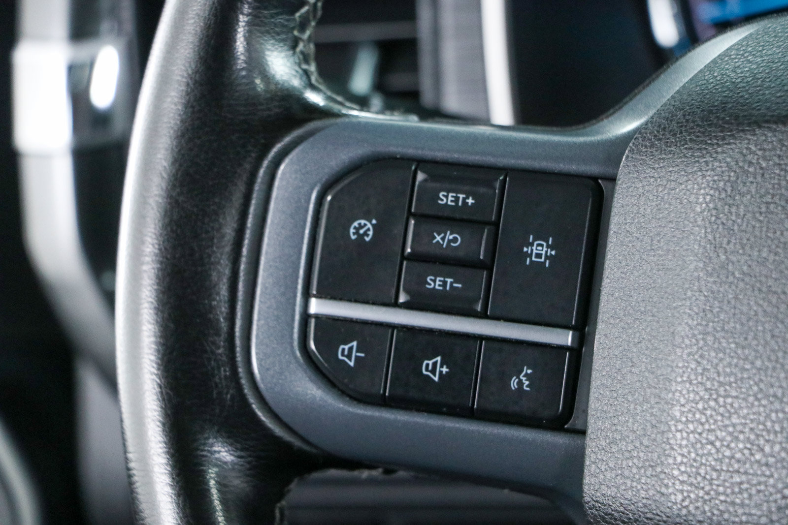 Used 2023 Ford F150 XLT w/ Equipment Group 302A High AWD/4WD image 14