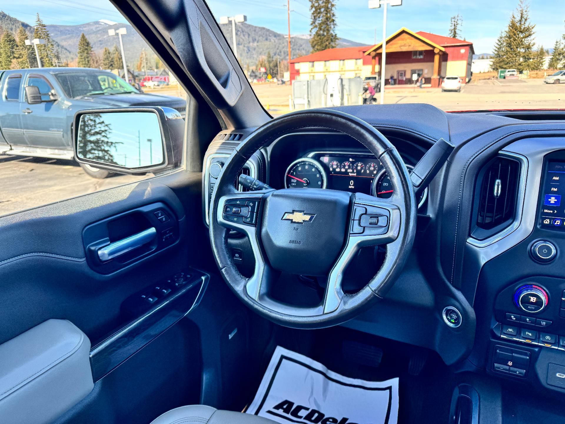 Used 2021 Chevrolet Silverado 1500 LTZ w/ LTZ Premium Package image 22