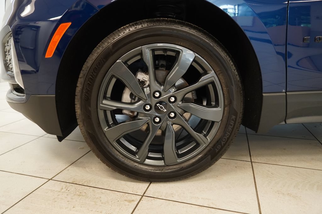 Certified 2022 Chevrolet Equinox RS w/ LPO, Floor Liner Package FWD image 10