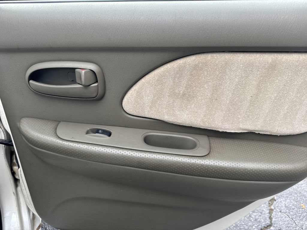 Used 2001 Hyundai Sonata FWD image 18