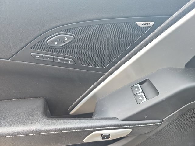 Used 2015 Chevrolet Corvette Stingray Convertible w/ 2LT Preferred Equipment Group RWD image 13