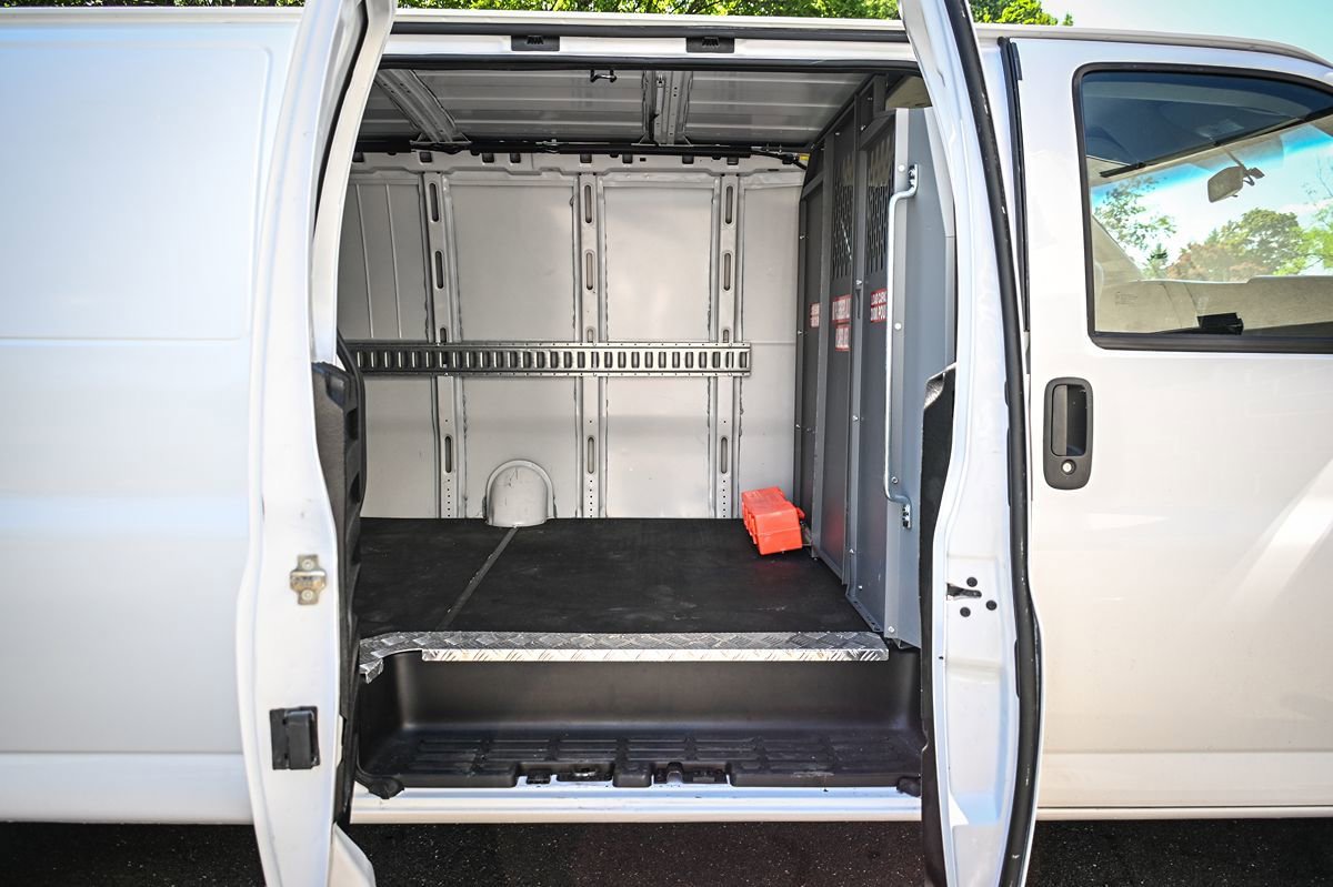 Used 2024 Chevrolet Express 2500 Extended w/ Driver Convenience Package RWD image 13