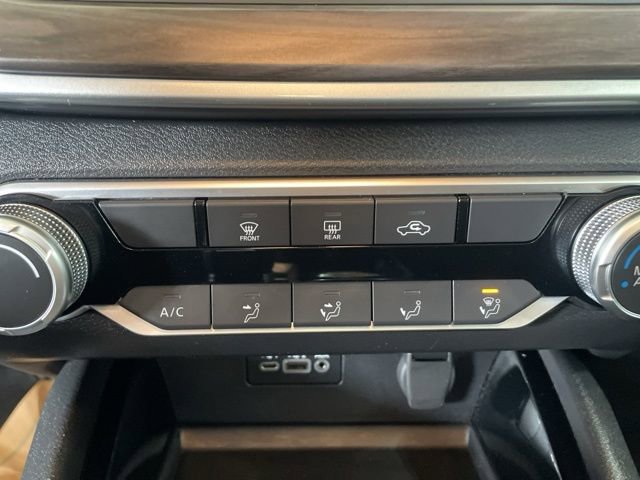 Used 2024 Nissan Altima 2.5 SV image 18