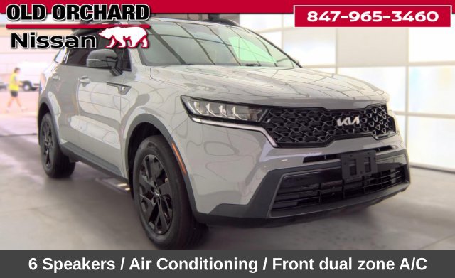 Used 2023 Kia Sorento S w/ Panoramic Sunroof Package AWD/4WD image 2