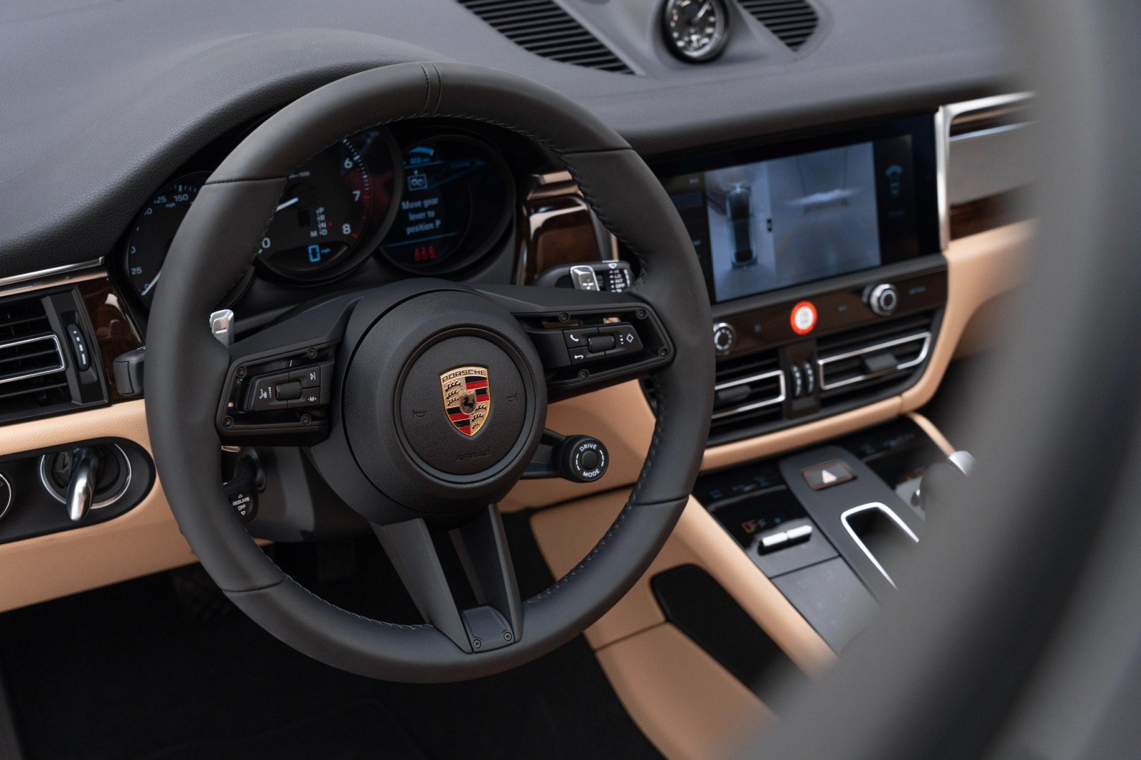 New 2025 Porsche Macan image 20