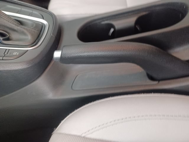 Used 2023 Chevrolet TrailBlazer LT FWD image 28