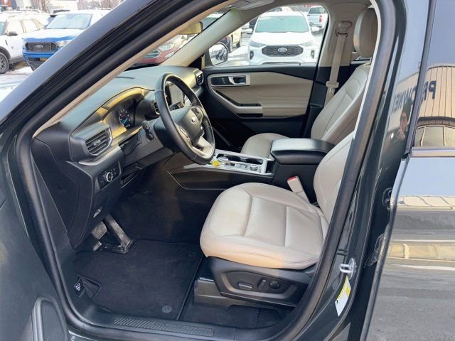 Certified 2023 Ford Explorer XLT w/ Equipment Group 202A image 22
