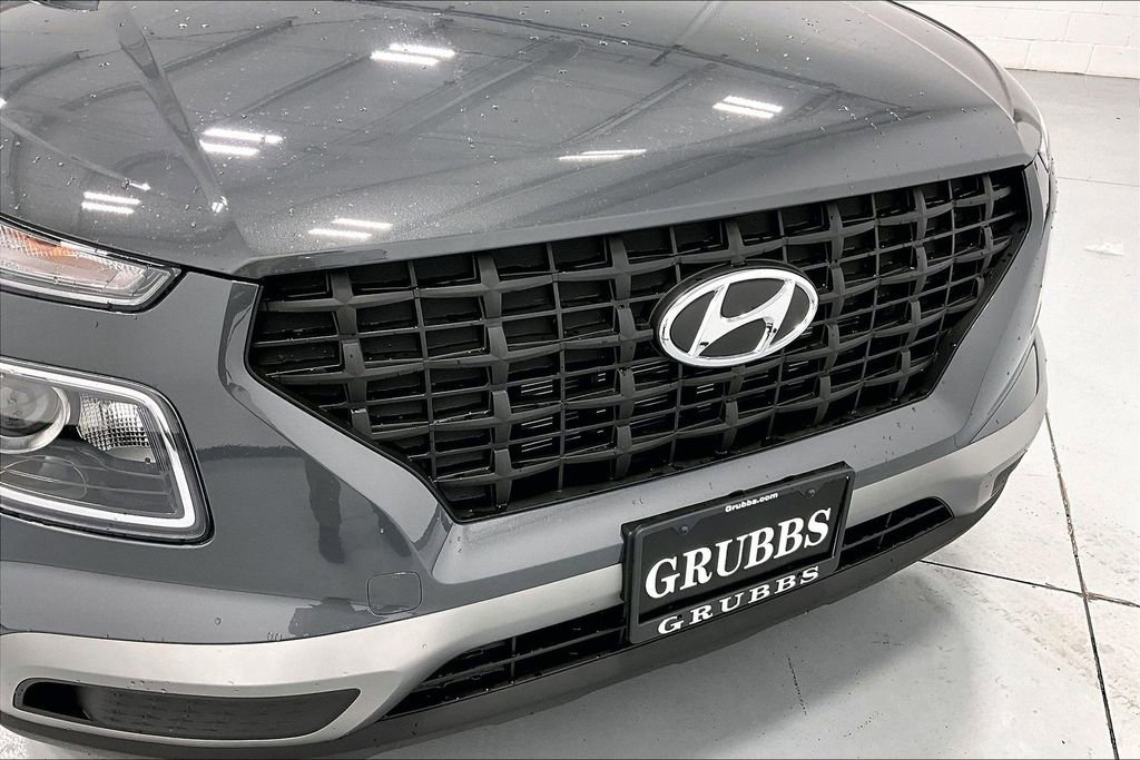 New 2026 Hyundai Venue SE FWD image 26