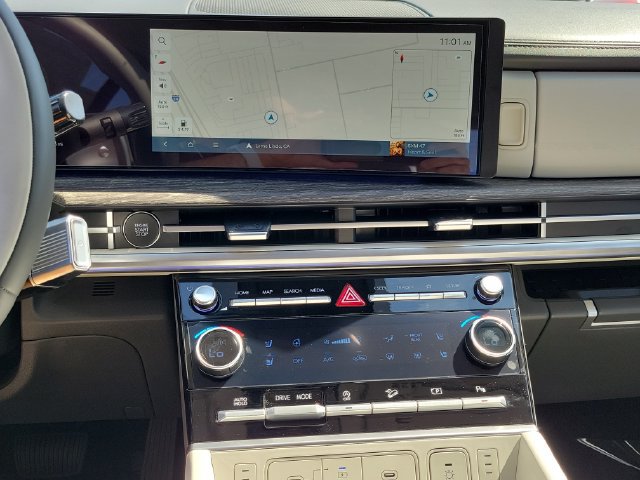 New 2025 Hyundai Santa Fe Calligraphy FWD image 13