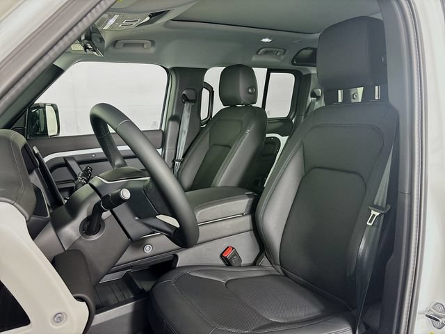 New 2025 Land Rover Defender 110 S AWD/4WD image 21