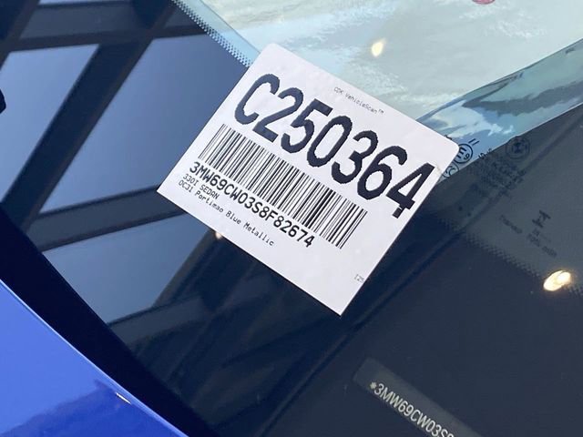Used 2025 BMW 330i Sedan w/ M Sport Package RWD image 21
