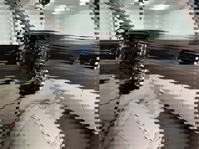 Certified 2021 GMC Yukon Denali image 30