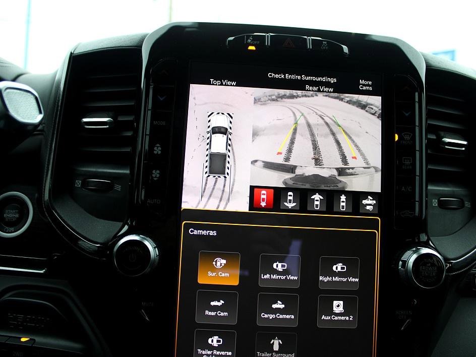 Used 2022 RAM 3500 Limited image 11