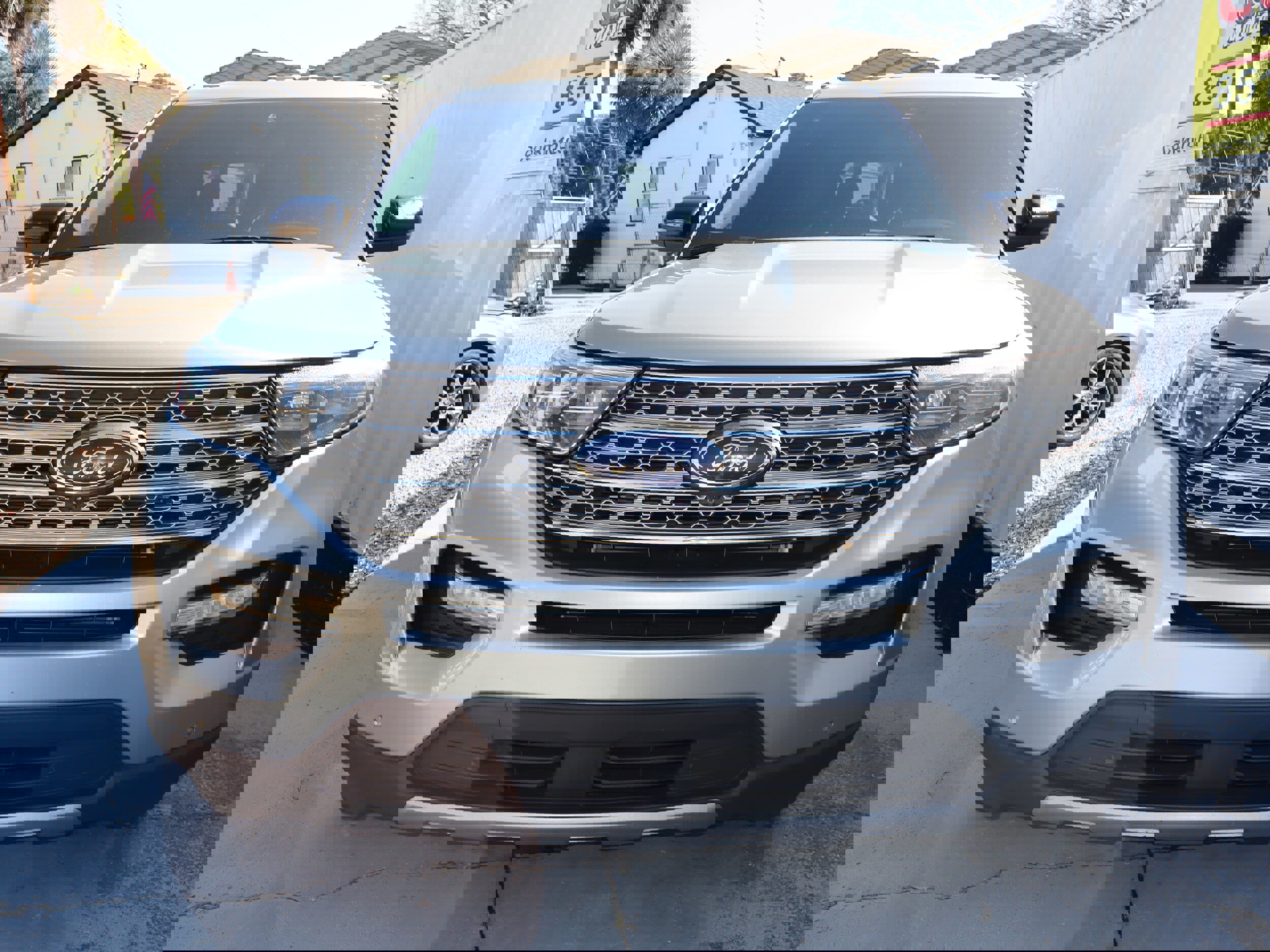 Used 2020 Ford Explorer Limited image 7