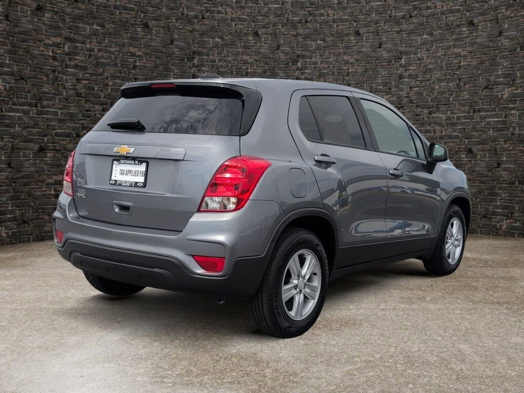 Used 2020 Chevrolet Trax LS w/ Tint and Cruise Package FWD image 7