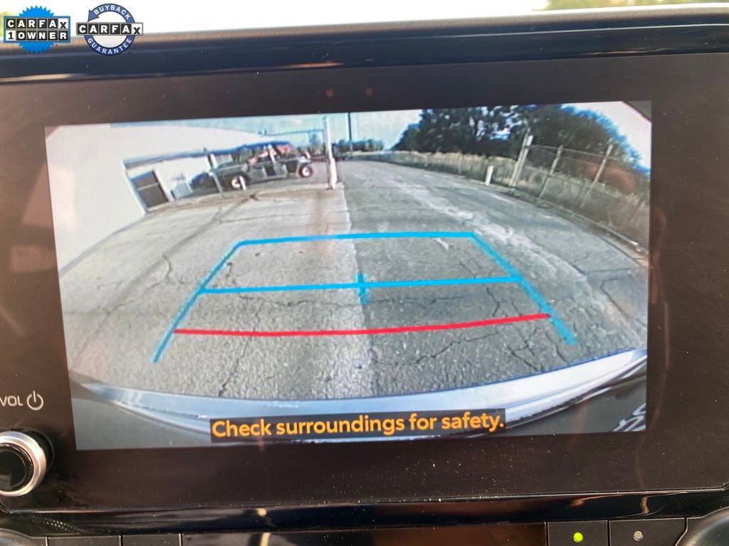 Used 2024 Toyota Highlander LE image 36