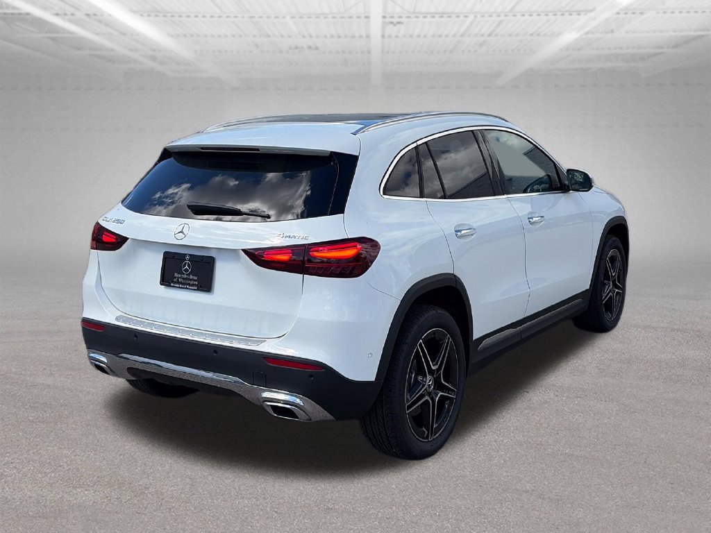 New 2026 Mercedes-Benz GLA 250 4MATIC image 5